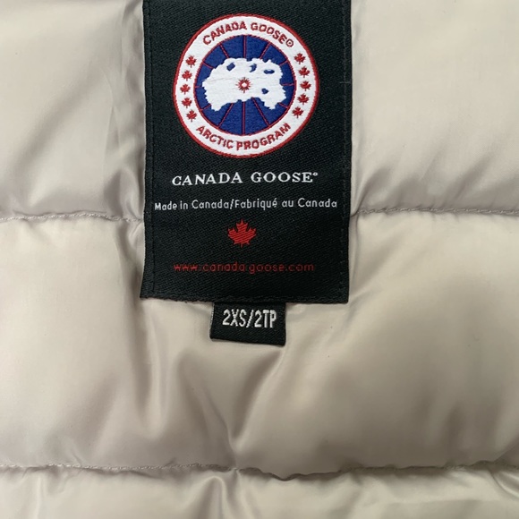 Canada Goose, Brand New - Picture 6 of 8